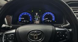 Toyota Camry 2015 годаүшін10 500 000 тг. в Семей – фото 5