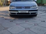 Volkswagen Golf 1998 годаүшін2 800 000 тг. в Тараз