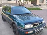 Volkswagen Golf 1994 годаfor2 350 000 тг. в Астана – фото 3