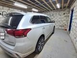 Mitsubishi Outlander 2022 года за 10 000 000 тг. в Атырау – фото 4