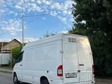 Mercedes-Benz Sprinter 2001 года за 5 200 000 тг. в Алматы – фото 2