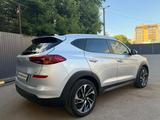 Hyundai Tucson 2020 года за 9 500 000 тг. в Уральск – фото 2