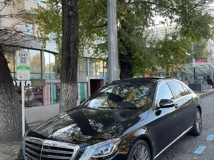 Mercedes-Benz S 560 2017 года за 45 000 000 тг. в Алматы – фото 3