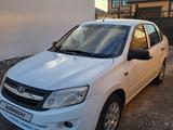 ВАЗ (Lada) Granta 2190 2014 года за 2 300 000 тг. в Атырау – фото 2