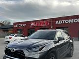 Toyota Highlander 2020 года за 20 000 000 тг. в Усть-Каменогорск