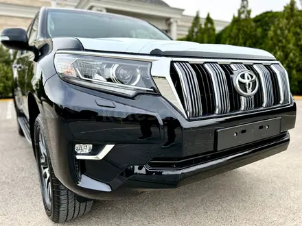 Toyota Land Cruiser Prado 2022 года за 38 000 000 тг. в Актау – фото 10