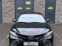 Toyota Camry 2019 года за 11 390 000 тг. в Астана