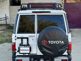 Toyota Land Cruiser 2013 года за 18 500 000 тг. в Актобе – фото 4