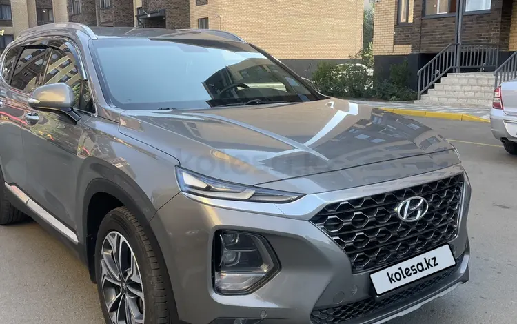 Hyundai Santa Fe 2019 года за 11 500 000 тг. в Кокшетау