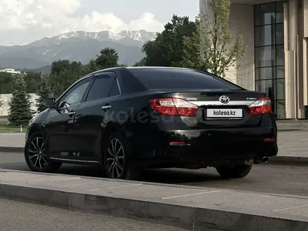 Toyota Camry 2014 года за 9 900 000 тг. в Алматы – фото 4