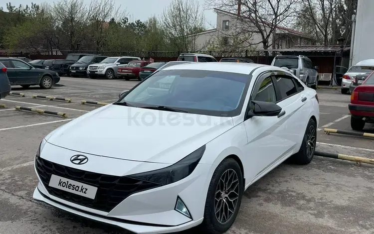 Hyundai Elantra 2021 года за 8 800 000 тг. в Алматы