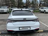 Hyundai Elantra 2021 года за 8 800 000 тг. в Алматы – фото 5