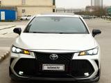 Toyota Avalon 2019 года за 11 400 000 тг. в Актау