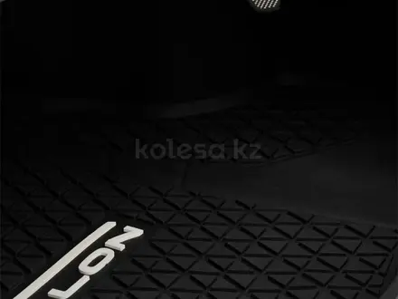 Toyota Avalon 2019 года за 11 400 000 тг. в Актау – фото 19