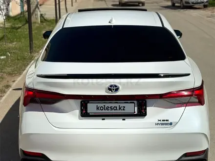 Toyota Avalon 2019 года за 11 400 000 тг. в Актау – фото 9