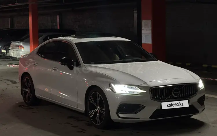 Volvo S60 2020 года за 9 990 000 тг. в Астана