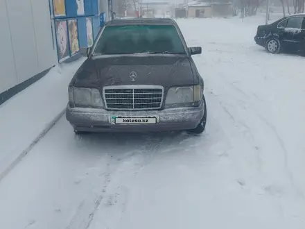 Mercedes-Benz E 200 1994 года за 1 800 000 тг. в Караганда – фото 21