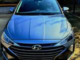 Hyundai Elantra 2018 годаfor7 000 000 тг. в Шымкент – фото 4