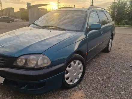 Toyota Avensis 1998 года за 2 300 000 тг. в Алматы