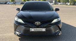 Toyota Camry 2019 года за 15 800 000 тг. в Тараз – фото 3