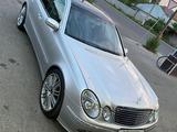 Mercedes-Benz E 320 2002 года за 5 900 000 тг. в Тараз – фото 3