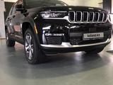 Jeep Grand Cherokee 2023 годаүшін39 500 000 тг. в Кульсары
