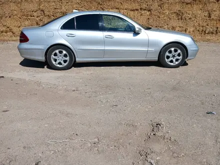 Mercedes-Benz E 220 2002 года за 2 500 000 тг. в Кордай – фото 3