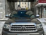 Toyota Sequoia 2008 года за 16 800 000 тг. в Астана