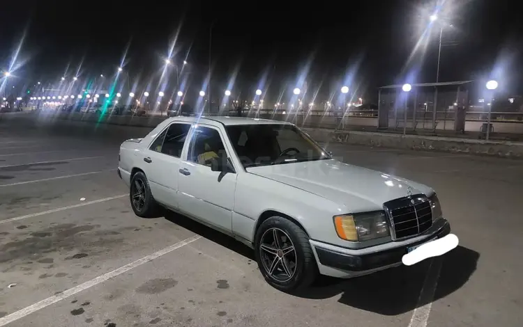 Mercedes-Benz E 230 1989 года за 700 000 тг. в Алматы