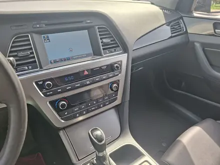Hyundai Sonata 2016 года за 7 900 000 тг. в Шымкент – фото 16