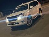 Toyota Land Cruiser Prado 2010 года за 18 500 000 тг. в Актау – фото 2