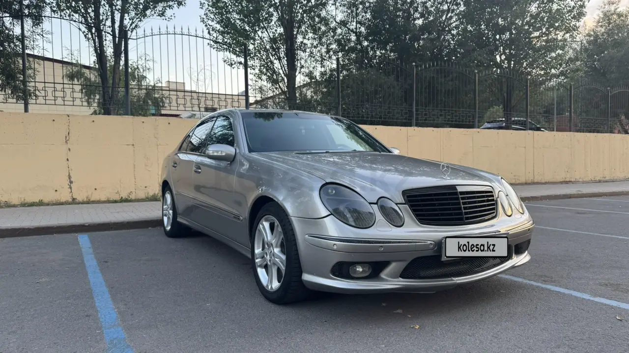 Mercedes-Benz E-Class, 2002