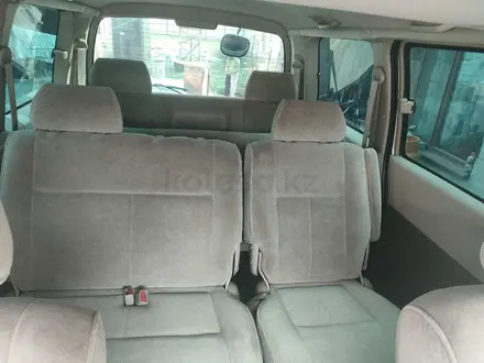 Toyota Grand Hiace 2001 года за 9 900 000 тг. в Талдыкорган – фото 31