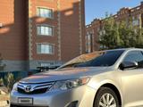 Toyota Camry 2014 года за 5 500 000 тг. в Актобе – фото 4