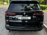 BMW X5 2019 года за 37 000 000 тг. в Алматы – фото 3