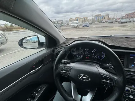 Hyundai Elantra 2019 года за 7 500 000 тг. в Астана – фото 12