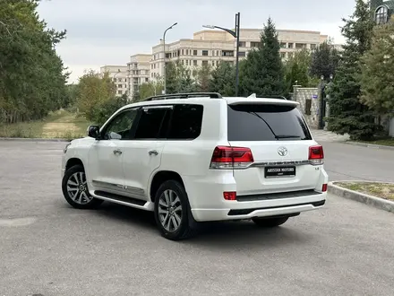 Toyota Land Cruiser 2016 года за 29 500 000 тг. в Алматы – фото 4