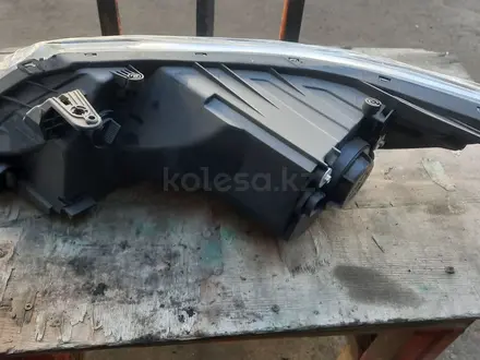 Фары на Киа Рио правый за 33 000 тг. в Алматы – фото 2