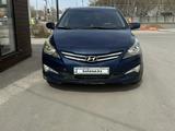 Hyundai Solaris 2015 года за 4 050 000 тг. в Астана – фото 2