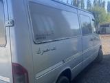 Mercedes-Benz Sprinter 2003 года за 4 000 000 тг. в Шымкент