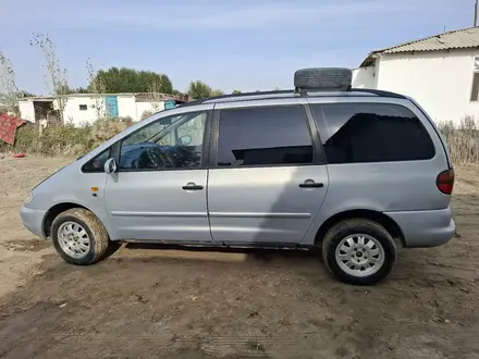 Volkswagen Sharan 1997 года за 1 950 000 тг. в Кызылорда – фото 13