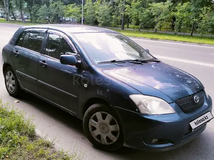 Toyota Corolla 2004 года за 4 200 000 тг. в Алматы – фото 2