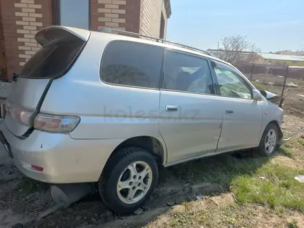 Toyota Gaia 2001 года за 1 400 000 тг. в Шемонаиха – фото 4