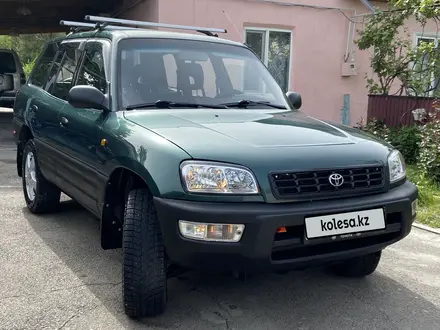 Toyota RAV4 2000 года за 4 000 000 тг. в Алматы – фото 19