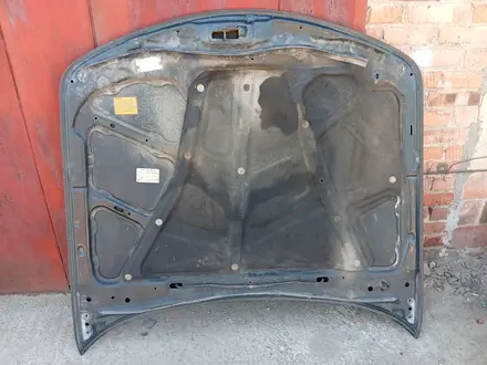 Капот Mitsubishi Galant 7 за 50 000 тг. в Усть-Каменогорск – фото 2