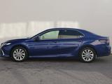 Toyota Camry Prestige 2023 года за 14 950 000 тг. в Астана – фото 2