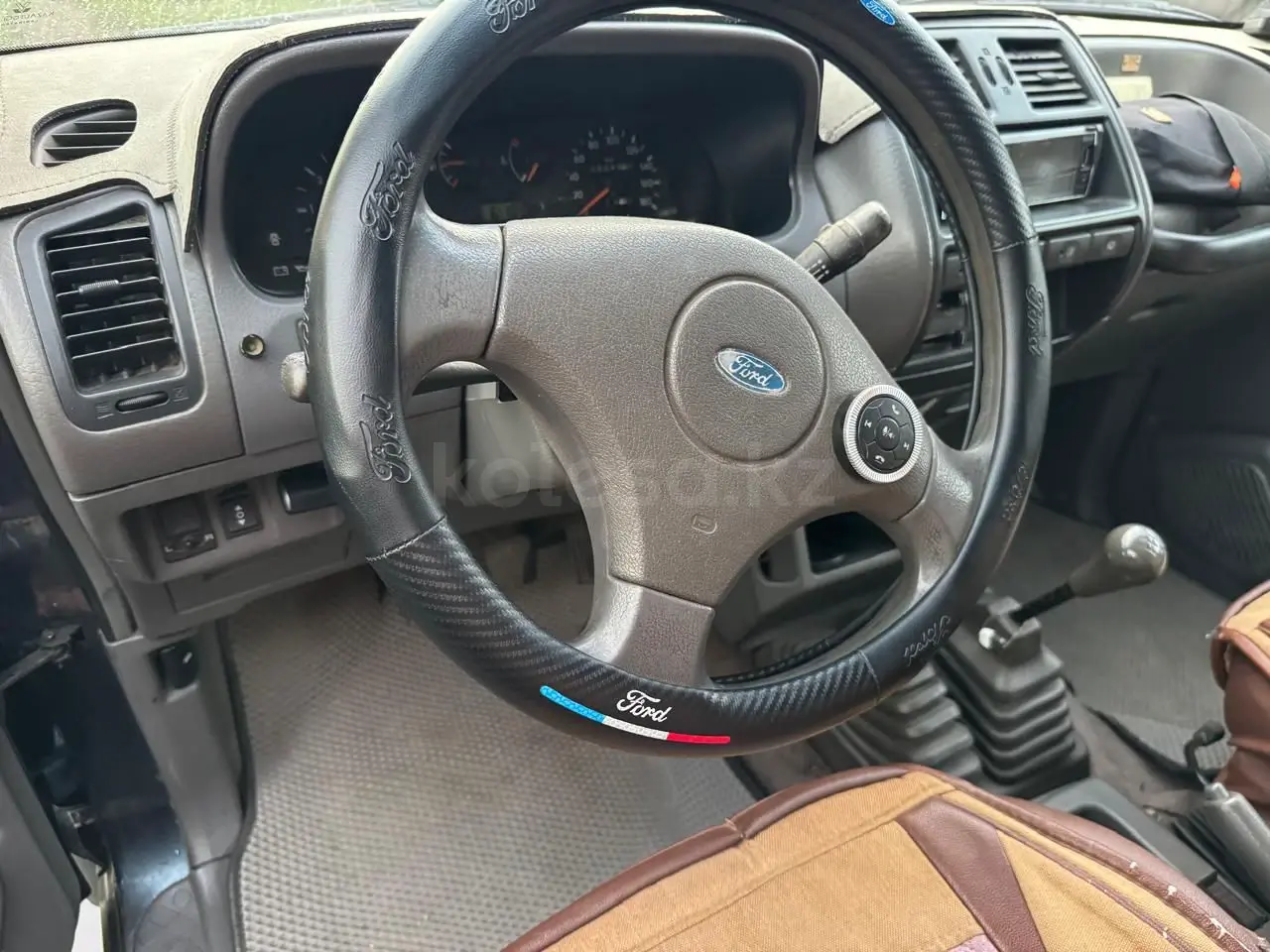 Ford Maverick, 1995
