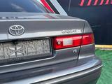 Toyota Camry 1998 годаүшін3 850 000 тг. в Тараз – фото 3