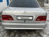 Mercedes-Benz E 200 1996 года за 1 700 000 тг. в Семей – фото 2