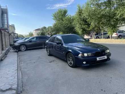BMW 523 1997 года за 3 600 000 тг. в Шымкент